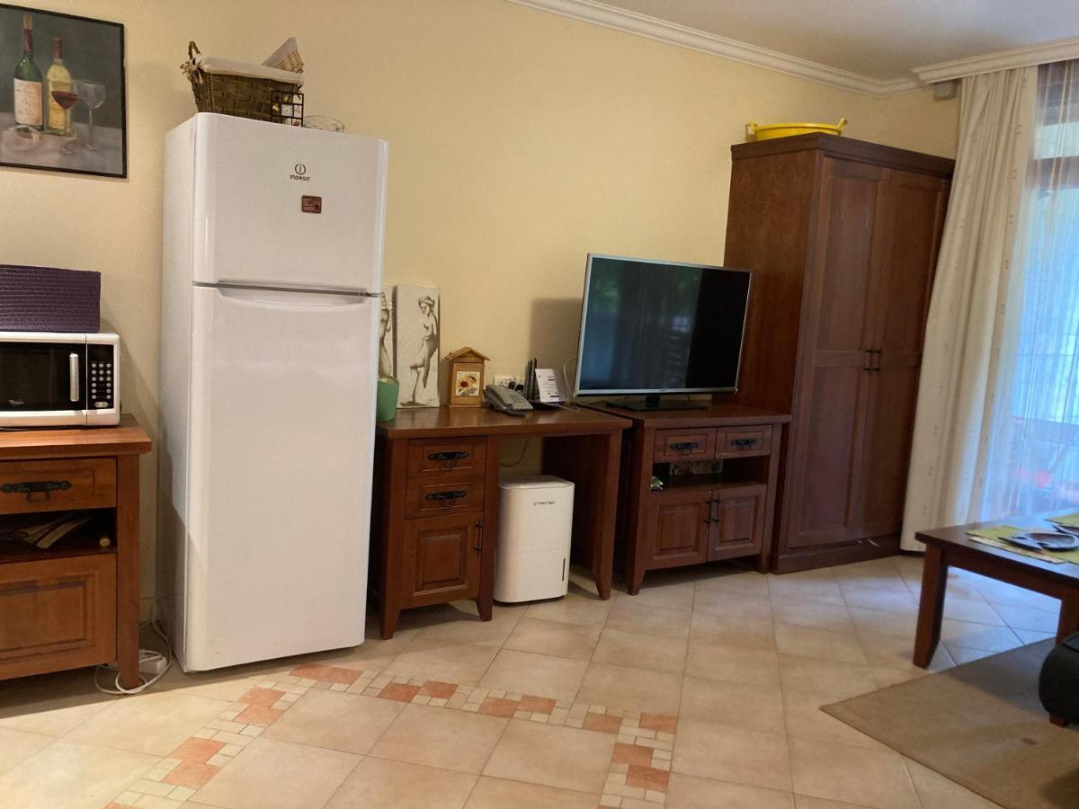 Lovely Apartment Santa Marina Szozopol Kültér fotó